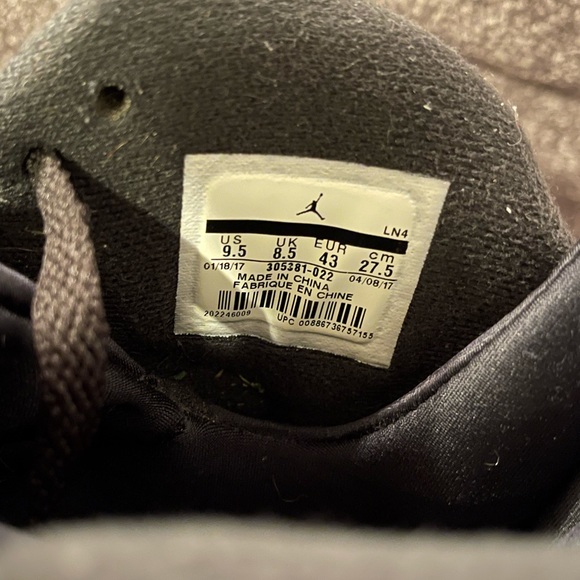 Jordan 8s - Picture 3 of 4